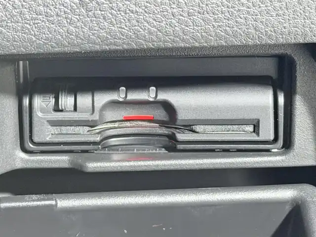 日産 セレナ HWS S HV Vエアロ+Sefty 大阪府 2015(平27)年 5.8万km ダイヤモンドブラック 純正8incナビTV 360カメラ フリップダウンモニター 両側パワースライドドア クルーズコントロール 衝突軽減ブレーキ レーンアシスト スマートキー プッシュスタート リアオートエアコン ETC