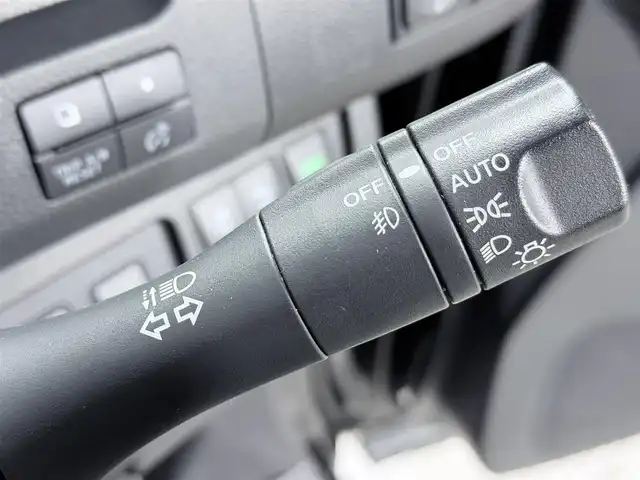 日産 セレナ HWS S HV Vエアロ+Sefty 大阪府 2015(平27)年 5.8万km ダイヤモンドブラック 純正8incナビTV 360カメラ フリップダウンモニター 両側パワースライドドア クルーズコントロール 衝突軽減ブレーキ レーンアシスト スマートキー プッシュスタート リアオートエアコン ETC