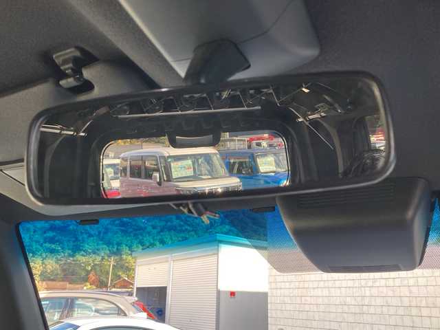 トヨタ ピクシスメガ GターボレジャーエディションSAⅢ 愛媛県 2018(平30)年 6.7万km ブラックマイカメタリック 社外KENWOODナビ（MDV-Z90S）/・Bluetooth/・CD/DVD USB端子/フルセグTV/バックカメラ/ビルドインETC/両側パワースライドドア/シートヒーター/純正フロアマット/純正15インチAW/シートヒーター/スマートアシストIII/衝突軽減装置/オートライト/スマートキー