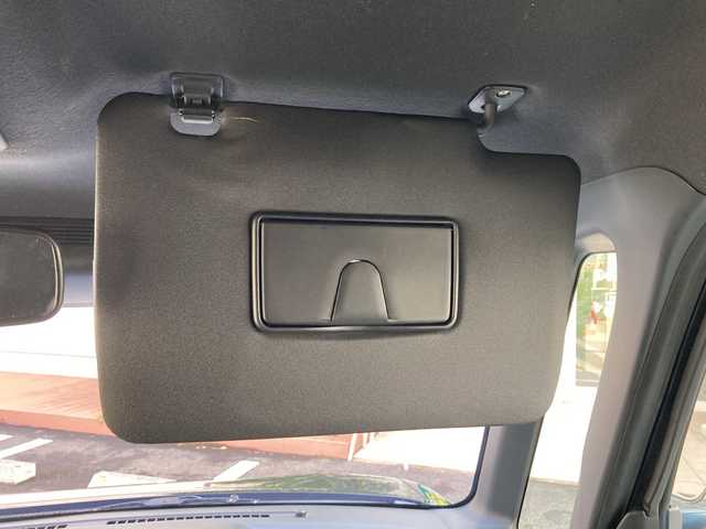 トヨタ ピクシスメガ GターボレジャーエディションSAⅢ 愛媛県 2018(平30)年 6.7万km ブラックマイカメタリック 社外KENWOODナビ（MDV-Z90S）/・Bluetooth/・CD/DVD USB端子/フルセグTV/バックカメラ/ビルドインETC/両側パワースライドドア/シートヒーター/純正フロアマット/純正15インチAW/シートヒーター/スマートアシストIII/衝突軽減装置/オートライト/スマートキー