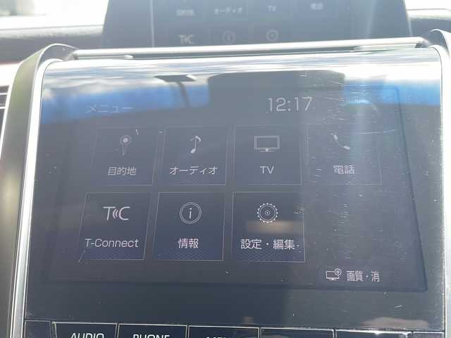 トヨタ クラウン RS 大阪府 2019(令1)年 2万km ホワイトパールクリスタルシャイン メーカー純正ナビゲーション　/バックモニター/ＬＥＤヘッドライト　/ＬＥＤデイライト　/フォグランプ　/純正フロントドライブレコーダー/電動チルトステアリング/革巻きステアリング/ステアリングリモコン/パドルシフト　/電気式パーキングブレーキ　/オートホールド　/ＴＲＣ　/オート電動格納ミラー/ウィンカーミラー　/純正フロアマット　/サイドバイザー　/スマートキースペアキー/カーテンエアバック