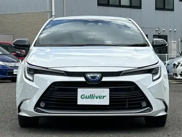 トヨタ カローラツーリング ハイブリッド ダブルバイビー 宮城県 2022(令4)年 5.5万km プラチナホワイトパールマイカ 純正メモリナビ/フルセグTV/AM/FM/Bluetooth/ブラインドスポットモニター/レーダークルーズコントロール/横滑り防止装置/プロアクティブドライビングアシスト/レーンキープアシスト/オートハイビーム/ハンドルヒーター/D/N席シートヒーター/バックカメラ/プッシュスタート/ビルトインETC/純正フロアマット/スマートキー/純正サマータイヤ