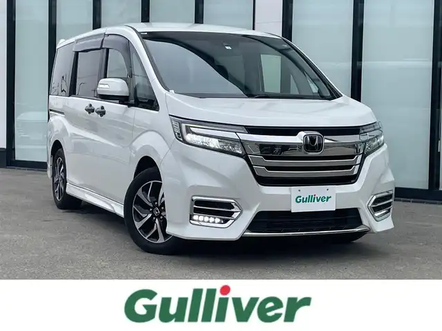 ホンダ ステップワゴン スパーダ ホンダセンシング 大阪府 2020(令2)年 3.3万km プラチナホワイトパール 社外ナビ/バックモニター/BT/ETC/SD/TV/両側電動パワースライドドア /前方ドライブレコーダー /スマートキー /ターボ/ホンダセンシング/衝突軽減システム /エアロパーツ /プッシュスタート/アイドリングストップ/電動格納サードシート/LED