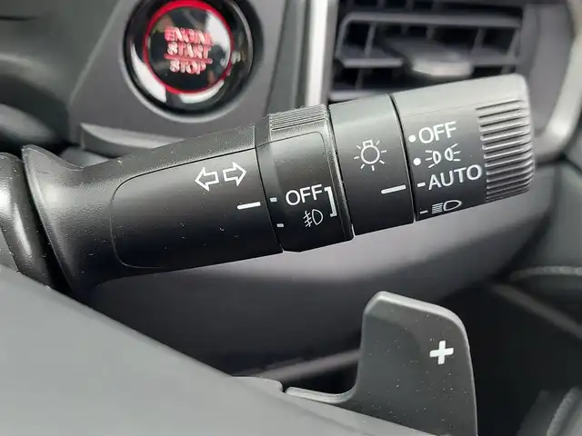 ホンダ ＷＲ－Ｖ Z+ 東京都 2024(令6)年 0.1万km未満 プラチナホワイトパール 登録済未使用車/純正9インチナビ/フルセグ/バックカメラ/パドルシフト/スマートキー/LEDヘッドライト/ホンダセンシング/衝突軽減ブレーキ/路外逸脱抑制機能/車線維持支援システム/アダプティブクルーズコントロール/オートハイビーム
