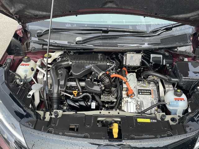 日産 オーラ G FOUR 福島県 2021(令3)年 3万km バーガンディー 4WD/寒冷地仕様/純正ナビ/フルセグTV/Bluetooth/アラウンドビューモニター/スマートルームミラー/プロパイロット/衝突軽減ブレーキ/BOSEサウンドシステム/ETC2.0/スマートキー