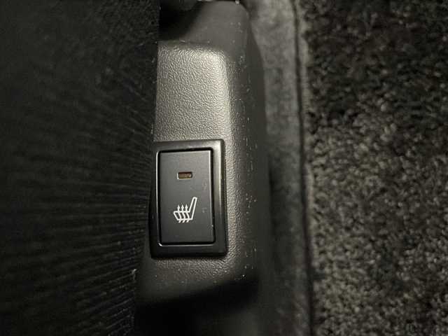 スズキ ソリオ バンディット HV MV 長野県 2022(令4)年 3.1万km ピュアホワイトP 4WD/純正SDナビ/Bluetooth／CD／DVD／フルセグTV/全方位カメラ/ビルトインETC2.0/純正前後ドラレコ/後席モニター（アルパイン）/前席シートヒーター/横滑り防止装置/衝突被害軽減システム/レーンキープアシスト/純正15インチAW装着/純正フロアマット/純正ドアバイザー/前後コーナーセンサー/両側パワスラ/クルーズコントロール（追従走行有）/LEDヘッドライト/スマートキー