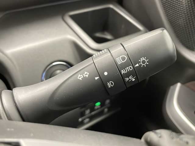 スズキ ソリオ バンディット HV MV 長野県 2022(令4)年 3.1万km ピュアホワイトP 4WD/純正SDナビ/Bluetooth／CD／DVD／フルセグTV/全方位カメラ/ビルトインETC2.0/純正前後ドラレコ/後席モニター（アルパイン）/前席シートヒーター/横滑り防止装置/衝突被害軽減システム/レーンキープアシスト/純正15インチAW装着/純正フロアマット/純正ドアバイザー/前後コーナーセンサー/両側パワスラ/クルーズコントロール（追従走行有）/LEDヘッドライト/スマートキー