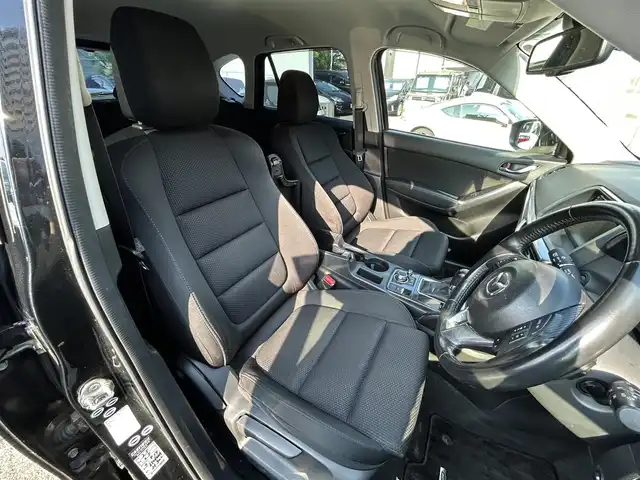 マツダ ＣＸ－５ XD プロアクティブ 兵庫県 2015(平27)年 9.2万km ジェットブラックマイカ (株)IDOMが運営する【じしゃロン西宮店】の自社ローン専用車両になります。こちらは現金またはオートローンご利用時の価格です。自社ローンご希望の方は別途その旨お申付け下さい/・マツダコネクトナビ/・フルセグＴＶ/・バックカメラ/・ＥＴＣ/・パドルシフト/・電子パーキング/・クルコン/・コーナーセンサー/・ＬＥＤライト