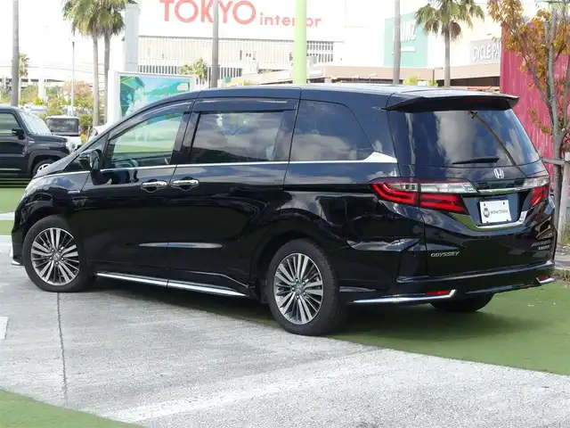 ホンダ オデッセイ ハイブリッド アブソルート ホンダセンシング 千葉県 2019(令1)年 4.5万km クリスタルブラックパール ホンダセンシング/・衝突軽減ブレーキ（CMBS）/・車線維持支援システム（LKAS）/・アダプティブクルーズコントロール（ACC）/・後方誤発進抑制機能/・誤発進抑制機能/両側パワースライドドア/ハーフレザーシート/純正メモリーナビ/地デジTV/【DVD/CD再生機能　Bluetooth接続】/バックカメラ/フリップダウンモニター/革巻きステアリング/ETC（2.0）/LEDヘッドライト/フォグライト/ウインカーミラー/純正17インチアルミホイル/サイド/カーテンエアバッグ/Honda スマートキー