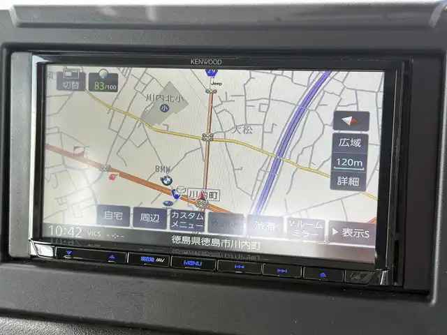 スズキ ジムニー XC 徳島県 2024(令6)年 1.8万km ピュアホワイトP 4WD/ICターボ/7インチメモリナビ/（Bluetooth/CD）/バックカメラ/シートヒーター（D+N席）/クルーズコントロール/クリアランスソナー/LEDヘッドライト/オートハイビーム/オートライト/ドライブレコーダー/純正16AW/ヘッドライトウォッシャー/アイドリングストップ/スペアキー