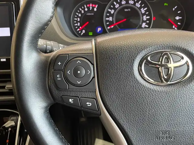 トヨタ ヴォクシー ZS 煌Ⅱ 岩手県 2019(令1)年 9.8万km ホワイトパールクリスタルシャイン ４WD/TEIN車高調FLEXA/後席モニター/モデリスタリアスポイラー/ロールサンシェード/両側パワースライドドア/衝突被害軽減システム/横滑り防止装置/MTモード付きAT/寒冷地仕様/アイドリングストップ/クルーズコントロール/バックカメラ/フルセグTV/コーナーセンサー/レーンアシスト/純正ナビ/純正アルミホイール16インチ/純正LEDヘッドライト/社外マット/３列シート/ウォークスルー/オートライト/オートマチックハイビーム