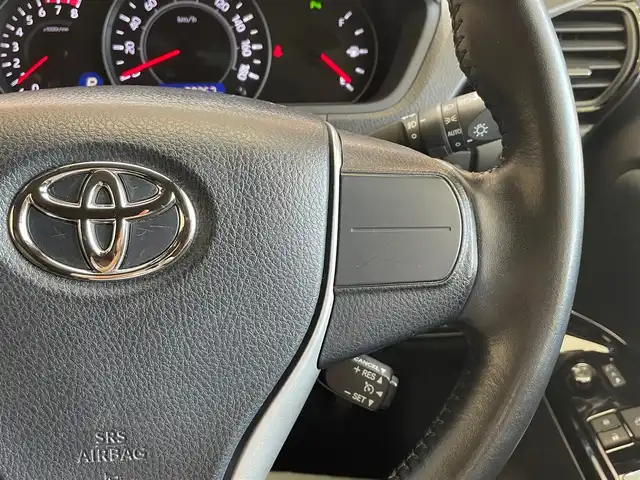 トヨタ ヴォクシー ZS 煌Ⅱ 岩手県 2019(令1)年 9.8万km ホワイトパールクリスタルシャイン ４WD/TEIN車高調FLEXA/後席モニター/モデリスタリアスポイラー/ロールサンシェード/両側パワースライドドア/衝突被害軽減システム/横滑り防止装置/MTモード付きAT/寒冷地仕様/アイドリングストップ/クルーズコントロール/バックカメラ/フルセグTV/コーナーセンサー/レーンアシスト/純正ナビ/純正アルミホイール16インチ/純正LEDヘッドライト/社外マット/３列シート/ウォークスルー/オートライト/オートマチックハイビーム