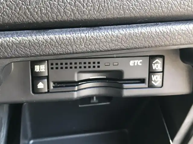 トヨタ ノア X スマートエディション 富山県 2012(平24)年 8.9万km ホワイトパールクリスタルシャイン ４ＷＤ/純正ＨＤＤナビ/フルセグＴＶ/Ｂｌｕｅｔｏｏｔｈ/バックカメラ/ＥＴＣ/ステアリングスイッチ/純正フロアマット/オートエアコン/スマートキー/プッシュスタート/キセノンヘッドライト/ETC/Wエアバック