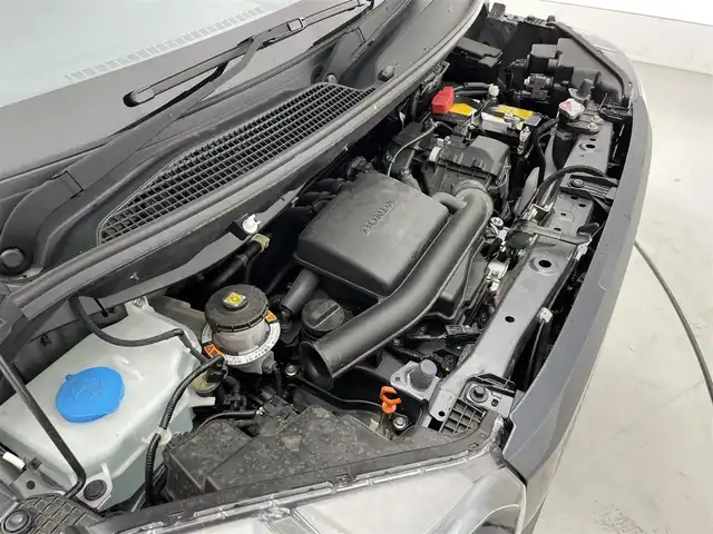 ホンダ Ｎ ＢＯＸ 滋賀県 2024(令6)年 0.5万km メテオロイドグレーメタリック 純正８型ナビ/（BT/USB/フルセグ）/バックカメラ/ホンダセンシング/（踏み間違え衝突軽減/CMBS/レーンキープアシスト/パーキングセンサー）/D/Nシートヒーター/両側パワースライドドア/追従クルーズコントロール/前後ドラレコ/前後コーナーセンサー/純正LEDヘッドライト/オートホールド/オートライト/オートハイビーム/電子パーキング/カーテンエアバッグ/盗難防止システム