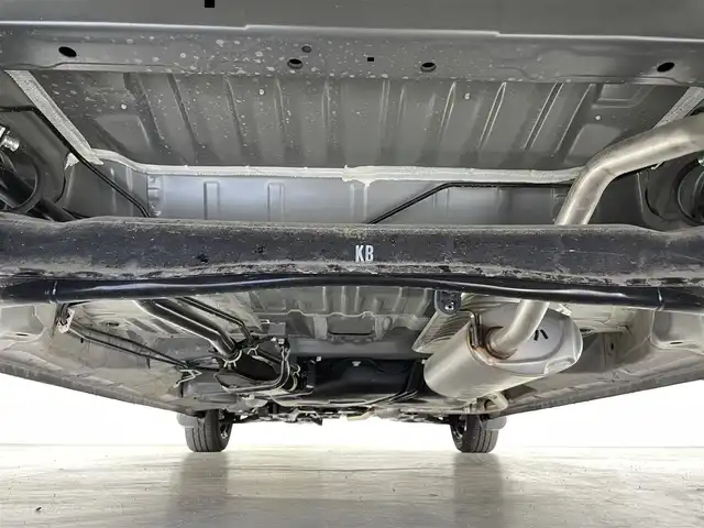 ホンダ Ｎ ＢＯＸ 滋賀県 2024(令6)年 0.5万km メテオロイドグレーメタリック 純正８型ナビ/（BT/USB/フルセグ）/バックカメラ/ホンダセンシング/（踏み間違え衝突軽減/CMBS/レーンキープアシスト/パーキングセンサー）/D/Nシートヒーター/両側パワースライドドア/追従クルーズコントロール/前後ドラレコ/前後コーナーセンサー/純正LEDヘッドライト/オートホールド/オートライト/オートハイビーム/電子パーキング/カーテンエアバッグ/盗難防止システム