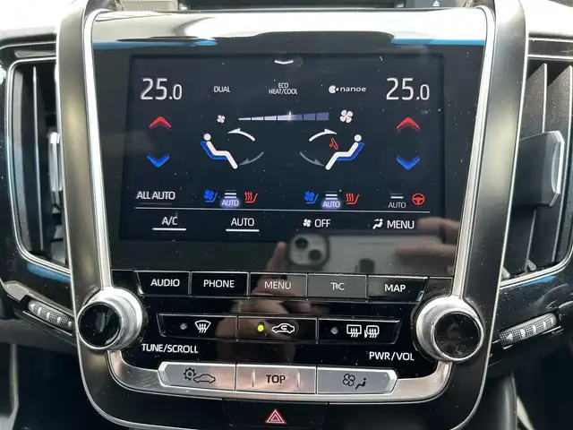 トヨタ クラウン ハイブリッド RS アドバンス 宮城県 2019(平31)年 10.7万km ホワイトパールクリスタルシャイン 登録時走行距離　107016km/純正ナビ/CD/DVD/BT/TV/衝突軽減システム/クルーズコントロール/レーンキープアシスト/ブラインドスポットモニター/レザーシート/シートヒーター/シートメモリ/パドルシフト/ETC2.0/バックカメラ/純正18インチAW/電格ミラー/純正フロアマット