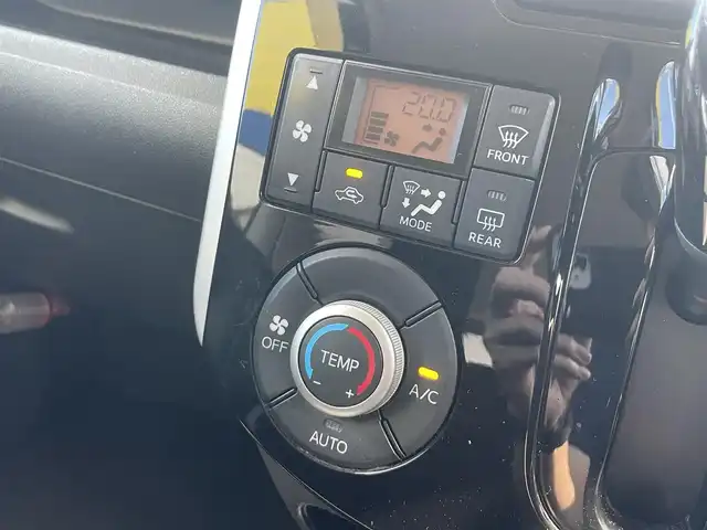 ダイハツ タント カスタム X 青森県 2014(平26)年 12.7万km ブラックマイカメタリック (株)IDOMが運営する【じしゃロン青森店】の自社ローン専用車両になりますこちらは現金、またはオートローンご利用時の価格です。自社ローンご希望の方は別途その旨お申付け下さい。/４WD/スマートキー/純正ナビ/TV/バックカメラ/ETC/片側パワースライドドア