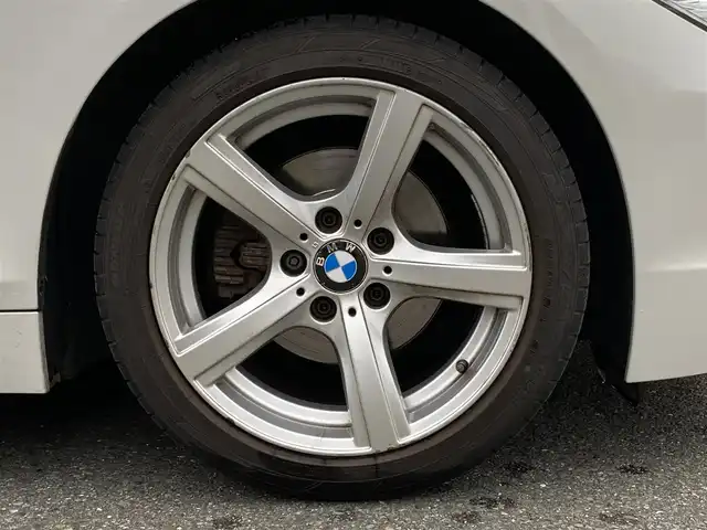 ＢＭＷ Ｚ４ sDrive23i ハイライン 福岡県 2010(平22)年 6.6万km 白 黒革シート/純正ナビＴＶ/シートヒーター/電動オープン/レザーステアリング/シートヒーター/ＨＩＤヘッドライト/ＥＴＣ/スペアキー/取扱説明書/保証書/記録簿