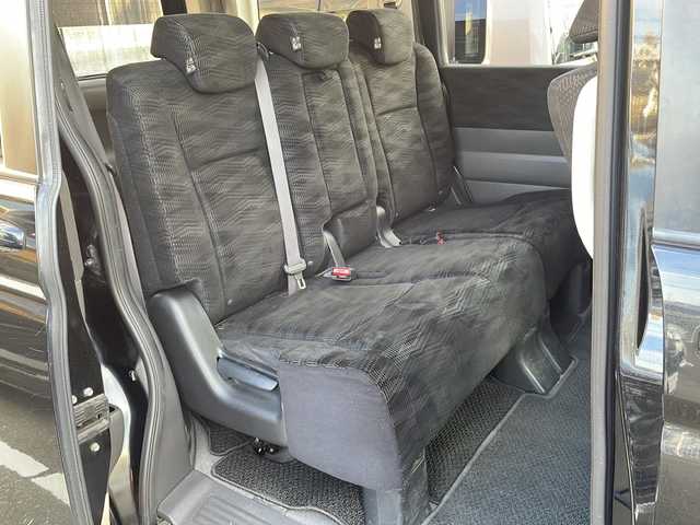 ホンダ ステップワゴン G Eセレクション 愛媛県 2014(平26)年 9.9万km クリスタルブラックパール ワンオーナー/純正ナビ/・フルセグ/BT/CD/DVD/バックカメラ/ETC/クルーズコントロール/片側パワースライドドア/ウィンカーミラー/スマートキー/ライトレベライザー/スペアキー