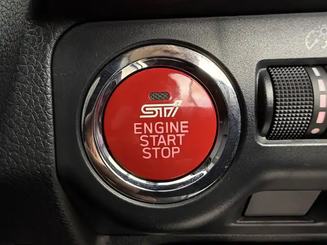 スバル ＷＲＸ ＳＴＩ EJ20 Final edition full package 愛知県 2020(令2)年 0.6万km WRブルーパール 純正ナビ/・地デジTV/・Bluetooth/・CD/DVD/・AM/FM/・SD/・iPod/純正フルエアロ/6速MT/プッシュスタート/バックカメラ/LEDヘッドライト/オートライト/純正フロアマット/純正19インチアルミホイール/前後ドライブレコーダー/ハーフレザーシート/前席シートヒーター/ETC/スマートキー