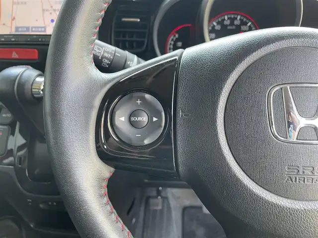 ホンダ Ｎ ＢＯＸ カスタム G Lパッケージ 滋賀県 2016(平28)年 4.7万km ミラノレッド 純正7インチナビ/【Bluetooth/CD/DVD/フルセグTV】/両側パワースライドドア/HIDヘッドライト/オートライト/前方ドライブレコーダー/衝突軽減ブレーキ/純正フロアマット/プッシュスタート/スマートキー/ステアリングリモコン