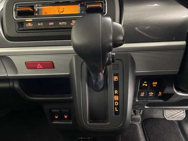 スズキ スペーシア ギア HYBRID XZ 宮崎県 2021(令3)年 4.7万km アクティブイエロー/ガンメタリック2トーン 社外10.1インチディスプレイオーディオ/Ｂｌｕｅｔｏｏｔｈ　/Ｄ／Ｎ席シートヒーター/両側パワースライドドア/クルーズコントロール/コーナセンサー　/デュアルカメラブレーキサポート　/レーンキープアシスト　/横滑り防止機能/スマートキー/ハンドルリモコン/アイドリングストップ