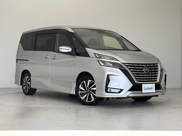 日産 セレナ ハイウェイスター V 愛知県 2020(令2)年 5.6万km ブリリアントシルバー 衝突軽減システム/純正SD１０型ナビ/フリップダウンモニター/全方位カメラ/両側パワースライドドア/クルーズコントロール/フルセグTV/CD/DVD/Bluetooth/バックカメラ/イージーオープン機能/コーナーセンサー/純正アルミホイール/ブラインドスポットモニター/LEDヘッドライト/オートライト/ドライブレコーダー/ETC/ステアリングスイッチスマートキー/プッシュスタート