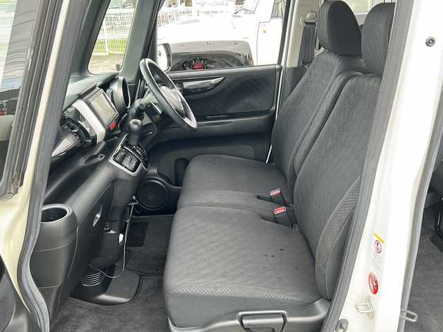 ホンダ Ｎ ＢＯＸ カスタム G ターボ Aパッケージ 富山県 2014(平26)年 4.7万km プレミアムホワイトパール ４ＷＤ/純正メモリナビ＆フルセグＴＶ（社外チューナー）/（ＣＤ＆ＳＤ）/バックカメラ/ＣＴＢＡ/クルーズコントロール/ＥＴＣ/純正１５inアルミホイール/両側パワースライドドア/オートライト/ＨＩＤライト/フォグランプ/ウィンカーミラー/電動格納ミラー/スマートキー/プッシュスタート/Ｗ＋サイド＋カーテンエアバッグ/横滑り防止/ＡＢＳ/ドアバイザー/純正フロアマット/新車保証書/取扱説明書