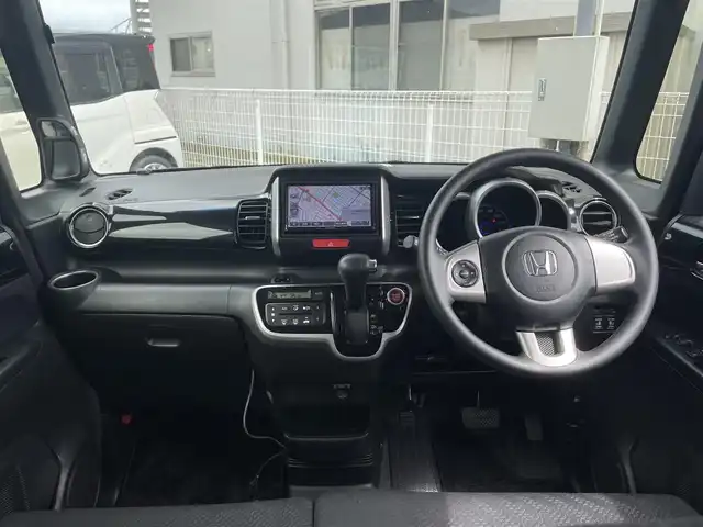 ホンダ Ｎ ＢＯＸ SSパッケージ 栃木県 2014(平26)年 3.4万km スマートブラック 株)IDOMが運営する【じしゃロン小山店】の自社ローン専用車両になります。こちらは現金またはオートローンご利用時の価格です。自社ローンご希望の方は別途その旨お申付け下さい//禁煙車/純正ワンセグナビ/（CD/DVD/AM/FMラジオ）/(Bluetooth)/スマートキー/プッシュスタート/バックカメラ/両側パワースライドドア/衝突軽減システム/ＥＴＣ/ステアリングリモコン/電動格納ドアミラー/パワーウインドウ/オートライト