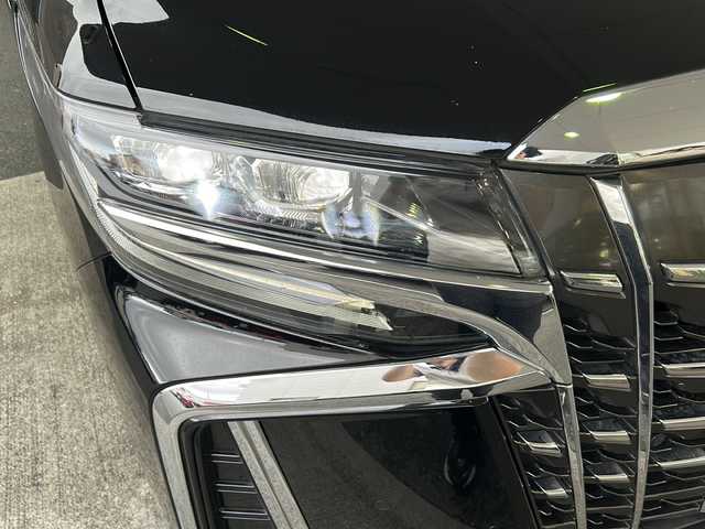 トヨタ アルファード S Cパッケージ 京都府 2019(令1)年 8.7万km ブラック 純正ＳＤナビ　/NSZN-Z68T/フルセグＴＶ　/Bluetooth/CD/DVD再生機能有/USB/禁煙車　/トヨタセーフティセンスＰ　/プリクラッシュセーフティシステム（ＰＣＳ）/レーンディパーチャーアラート（ＬＤＡ）/オートマチックハイビーム（ＡＨＢ）/レーダークルーズコントロール）/純正12.1インチ後席フリップダウンモニター　/両側パワースライドドア　/バックカメラ　/前後コーナーセンサー　/ＬＥＤライト　/前席＋2列目パワーシート/スマートキー　/前席シートヒーター/純正ドライブレコーダー/純正AW18インチ/ウインカーミラー/アイドリングストップ/純正ビルトインETC/ハンドルヒーター/シートメモリー機能/ルーフイルミネーション/盗難防止装置/Wエアバッグ