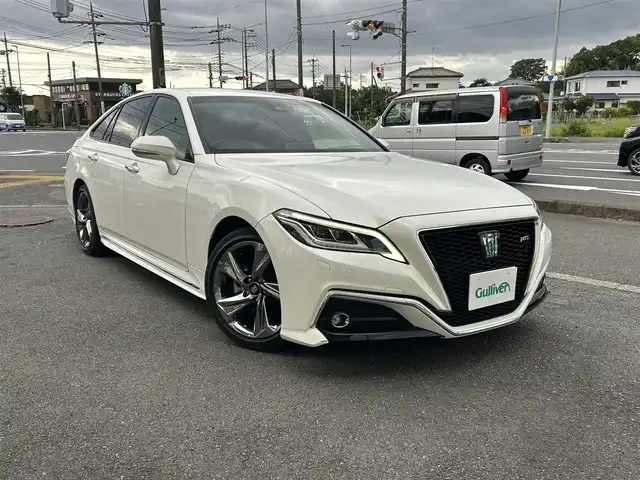 トヨタ クラウン ハイブリッド RS 神奈川県 2019(令1)年 6.5万km ホワイトパールクリスタルシャイン 純正メモリナビ/前後ドライブレコーダー/ETC２．０/トヨタセーフティシステム/バックカメラ/フォグライト/パドルシフト/ウィンカーミラー/クルーズコントロール/プッシュスタート/ステアリングスイッチ/全席パワーシート/スペアキー/LEDヘッドライト/スマートキー