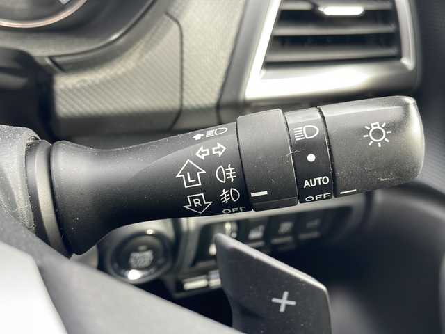 スバル フォレスター プレミアム 秋田県 2019(平31)年 5.4万km ホライゾンブルーP プッシュスタート/スマートキー/革巻きステアリング/ステアリングスイッチ/純正SDナビ(CN-LR840DFD)/　フルセグ・BT/フロントカメラ/左側サイドカメラ/バックカメラ/アイサイト/前後シートヒーター/クルコン/パドルシフト/ブラインドスポットモニタリング/ETC/純正フロアマット