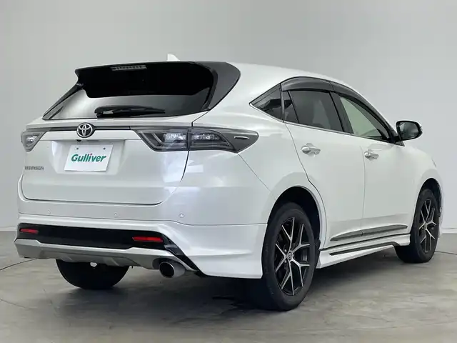 トヨタ ハリアー プレミアム スタイルノアール 新潟県 2020(令2)年 3.7万km ホワイトパールクリスタルシャイン カロッツェリアメモリナビ【AVIC-CQ910】/　フルセグTV/Bluetooth/CD/DVD/USB/モデリスタエアロ/レーダークルーズコントロール/衝突被害軽減ブレーキ/レーンキープアシスト/前後コーナーセンサー/パワーバックドア/D席パワーシート/ハーフレザーシート/バックモニター/ビルトインETC2.0/アイドリングストップ/3眼LEDヘッドライト/オートマチックハイビーム/オートライト/横滑り防止装置/ステアリングスイッチ/禁煙車