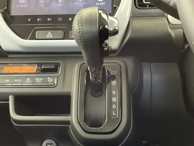 スズキ ハスラー HYBRID X 栃木県 2020(令2)年 3.2万km チアフルピンクメタリック/ホワイト2トーンルーフ 純正ナビ/(CD/DVD/Bluetooth/フルセグTV/MSV/USB)/全方位カメラ/リアエアロ/コーナーセンサー/スズキセーフティーサポート/・デュアルカメラブレーキサポート/・誤発進抑制機能/・ふらつき警報/・標識認識機能/・先行車発進お知らせ機能/ビルトインETC/シートヒーター/禁煙車/オートライト/LEDヘッドライト/横滑り防止装置/フォグランプ/ドアバイザー/スマートキー/プッシュスタート/アイドリングストップ/ステアリングスイッチ/革巻きステアリング/ウィンカーミラー/電動格納ミラー/純正15インチアルミホイール/純正フロアマット