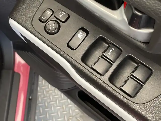 スズキ ハスラー HYBRID X 栃木県 2020(令2)年 3.2万km チアフルピンクメタリック/ホワイト2トーンルーフ 純正ナビ/(CD/DVD/Bluetooth/フルセグTV/MSV/USB)/全方位カメラ/リアエアロ/コーナーセンサー/スズキセーフティーサポート/・デュアルカメラブレーキサポート/・誤発進抑制機能/・ふらつき警報/・標識認識機能/・先行車発進お知らせ機能/ビルトインETC/シートヒーター/禁煙車/オートライト/LEDヘッドライト/横滑り防止装置/フォグランプ/ドアバイザー/スマートキー/プッシュスタート/アイドリングストップ/ステアリングスイッチ/革巻きステアリング/ウィンカーミラー/電動格納ミラー/純正15インチアルミホイール/純正フロアマット