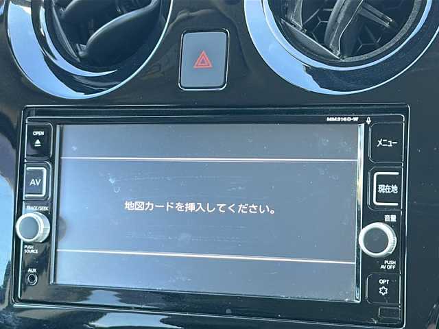 日産 ノート e－パワー メダリスト FOUR 岩手県 2019(平31)年 7.4万km ブリリアントホワイトパール デジタルインナーミラー　ナビ　全周囲カメラ　Ｂｌｕｅｔｏｏｔｈ　ＣＤ／ＤＶＤ再生　ＵＳＢ接続　フルセグ　ＥＴＣ　ハーフレザーシート　純正１５ＡＷ　前後コーナーセンサー　ＬＥＤオートライト　ドラレコ