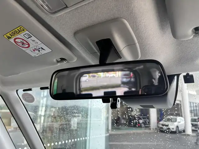 トヨタ タンク カスタムG 京都府 2019(平31)年 3万km パールホワイトⅢ スマートアシスト3/・衝突回避支援ブレーキ機能/・衝突警報機能/・車線逸脱警報機能/・誤発進抑制制御機能/・オートハイビーム/イクリプスメモリーナビ、地デジ、Bluetooth/両側パワースライドドア /バックカメラ/クルーズコンロール/ビルトインETC/ステアリングスイッチ/LEDヘッドランプ/記録簿R4、R5、R6、R7有り/スペアキー