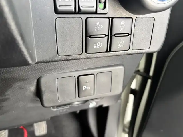 トヨタ タンク カスタムG 京都府 2019(平31)年 3万km パールホワイトⅢ スマートアシスト3/・衝突回避支援ブレーキ機能/・衝突警報機能/・車線逸脱警報機能/・誤発進抑制制御機能/・オートハイビーム/イクリプスメモリーナビ、地デジ、Bluetooth/両側パワースライドドア /バックカメラ/クルーズコンロール/ビルトインETC/ステアリングスイッチ/LEDヘッドランプ/記録簿R4、R5、R6、R7有り/スペアキー