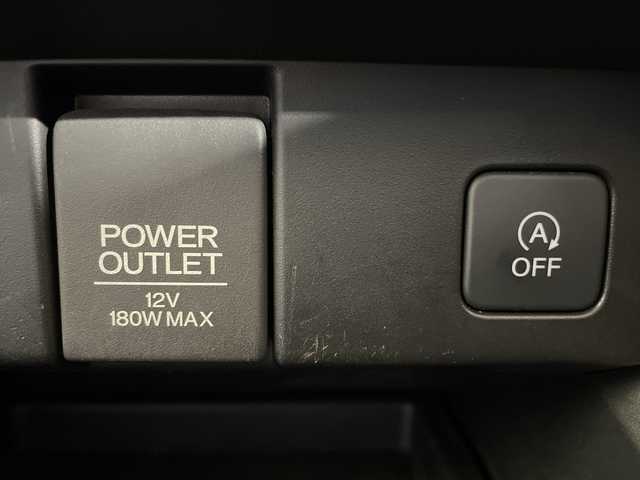 ホンダ オデッセイ アブソルート・EXホンダセンジング 神奈川県 2018(平30)年 6.9万km プラチナホワイトパール ホンダセンシング/純正9インチメモリナビ/マルチビューカメラ/両側パワースライドドア/ドライブレコーダー/ブラインドスポットインフォメーション/スマートパーキングアシストシステム/パーキングセンサーシステム/LEDアクティブコーナリングライト/アダプティブクルーズコントロール/純正17インチAW/ハーフレザーシート/シートヒーター/ETC2.0/スマートキー/衝突被害軽減システム/車線逸脱警報/横滑り防止装置/アイドリングストップ/LEDヘッドライト/フォグランプ/オートライト/ウィンカーミラー/電動格納ミラー/シートリフター/プッシュスタート/フロアマット