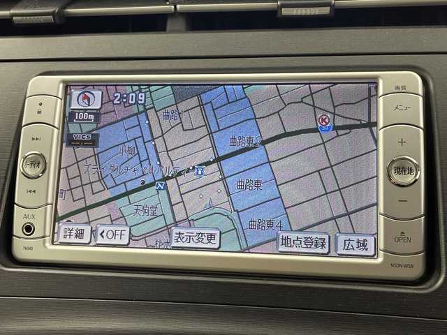 トヨタ プリウス S 岐阜県 2010(平22)年 12.4万km シルバーM 純正ナビ　/・(ＴＶ/CD/DVD/AUX/AM/FM)/バックモニター　/ビルトインＥＴＣ　/オートライト　/オートエアコン　/スマートキー　/プッシュスタート　/電格ミラー　/純正フロアマット　/純正ドアバイザー　/エンジンスタートボタン