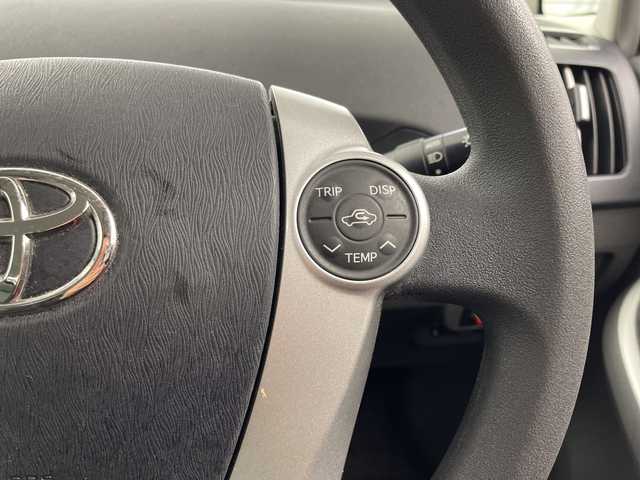 トヨタ プリウス S 岐阜県 2010(平22)年 12.4万km シルバーM 純正ナビ　/・(ＴＶ/CD/DVD/AUX/AM/FM)/バックモニター　/ビルトインＥＴＣ　/オートライト　/オートエアコン　/スマートキー　/プッシュスタート　/電格ミラー　/純正フロアマット　/純正ドアバイザー　/エンジンスタートボタン