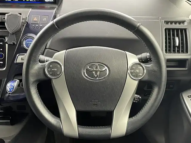 トヨタ プリウス α S ツーリングセレクション 熊本県 2013(平25)年 11.6万km ホワイトパールクリスタルシャイン モデリスタエアロ/純正HDDナビ/・フルセグTV/CD/DVD/BT/・バックカメラ/純正フリップダウンモニター/クルーズコントロール/ハーフレザー調シートカバー/ビルトインETC/ステアリングリモコン/オートライト/LEDヘッドライト/スマートキー/スペアキー/プッシュスタート/純正フロアマット/純正17インチアルミホイール