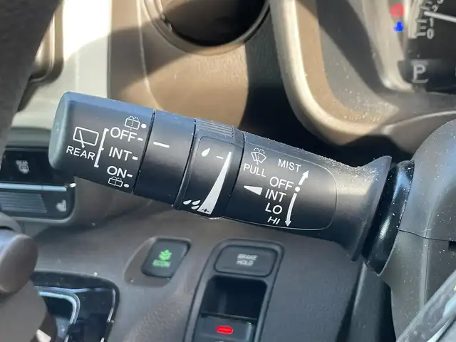 ホンダ Ｎ ＷＧＮ L ホンダセンシング 滋賀県 2020(令2)年 2.3万km ホライズンシーブルーパール 純正7インチナビ/【Bluetooth/CD/DVD/USB】/バックカメラ/ホンダセンシング/・衝突軽減ブレーキ/・誤発進抑制機能/・歩行者事故低減ステアリング/・先行車発進お知らせ機能/・標識認識機能/・路外逸脱抑制機能/・渋滞追従機能付アダプティブクルーズコントロール/・LKAS〈車線維持支援システム〉/・後方誤発進抑制機能/・オートハイビーム/リアソナー/LEDヘッドライト/前後ドライブレコーダー/電動パーキングブレーキ/オートブレーキホールド/ビルトインETC/純正フロアマット/プッシュスタート/スマートキー/ステアリングリモコン