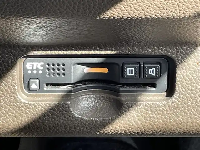 ホンダ Ｎ ＷＧＮ L ホンダセンシング 滋賀県 2020(令2)年 2.3万km ホライズンシーブルーパール 純正7インチナビ/【Bluetooth/CD/DVD/USB】/バックカメラ/ホンダセンシング/・衝突軽減ブレーキ/・誤発進抑制機能/・歩行者事故低減ステアリング/・先行車発進お知らせ機能/・標識認識機能/・路外逸脱抑制機能/・渋滞追従機能付アダプティブクルーズコントロール/・LKAS〈車線維持支援システム〉/・後方誤発進抑制機能/・オートハイビーム/リアソナー/LEDヘッドライト/前後ドライブレコーダー/電動パーキングブレーキ/オートブレーキホールド/ビルトインETC/純正フロアマット/プッシュスタート/スマートキー/ステアリングリモコン