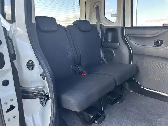 ホンダ Ｎ ＢＯＸ カスタム SSパッケージ 奈良県 2015(平27)年 5.8万km プレミアムホワイトパール 純正ナビ(VXM-145VSi)/（ワンセグ/BT/CD/DVD）/バックカメラ/横滑り防止/アイドリングストップ/両側パワースライドドア/オートライト/電動格納ミラー/プッシュスタート/純正14インチAW