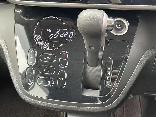 日産 デイズ ルークス ハイウェイスター Xターボ 岐阜県 2018(平30)年 3.9万km スパークリングレッドM (株)IDOMが運営する【じしゃロン多治見店】の自社ローン専用車両になります。こちらは現金またはオートローンご利用時の価格です。自社ローンご希望の方は別途その旨お申付け下さい。/ディーラーオプションナビ/　（Bluetooth/DVD/フルセグ）/アラウンドビューモニター/片側パワースライドドア/衝突被害軽減システム/レーンキープアシスト/オートマチックハイビーム/LEDヘッドライト/フォグランプ/革巻きステアリング/ステアリングスイッチ