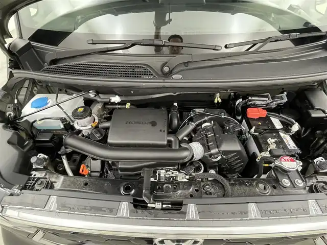 ホンダ Ｎ ＢＯＸ カスタム 大分県 2024(令6)年 0.8万km クリスタルブラックパール 社外ナビ/Bluetooth/HDMI/DVD/バックカメラ/片側パワースライドドア/ホンダセンシング/コーナーセンサー/レーダークルーズコントロール/シートヒーター/横滑り防止機能/ステアリングスイッチ/オートLEDライト/オートマチックハイビーム/社外フロアマット