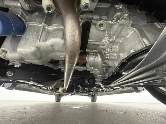 ホンダ Ｎ ＢＯＸ カスタム 大分県 2024(令6)年 0.8万km クリスタルブラックパール 社外ナビ/Bluetooth/HDMI/DVD/バックカメラ/片側パワースライドドア/ホンダセンシング/コーナーセンサー/レーダークルーズコントロール/シートヒーター/横滑り防止機能/ステアリングスイッチ/オートLEDライト/オートマチックハイビーム/社外フロアマット