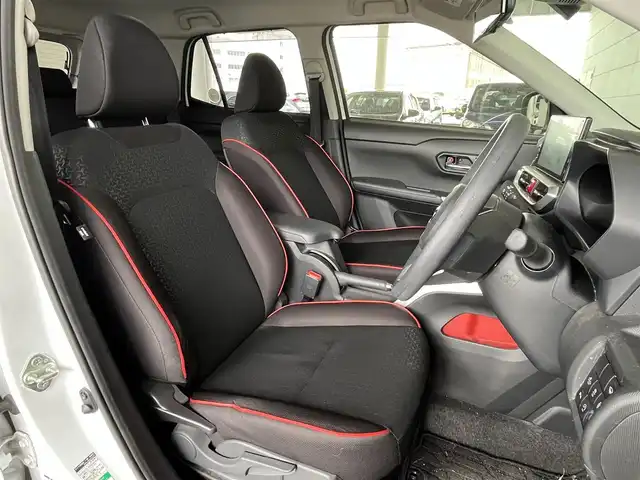 トヨタ ライズ G 山形県 2020(令2)年 5.7万km シャイニングホワイトパール 4WD/純正ディスプレイオーディオ/・フルセグTV/Bluetooth/AppieCarPlay/MTモード付AT/純正16インチAW/シートヒーターD/N席/充電用ソケットUSB/衝突被害軽減ブレーキ/純正LEDヘッドライト/・オートライト/オートマチックハイビーム/コーナーセンサー /アイドリングストップ/横滑り防止装置/ドライブレコーダー /先行車発進お知らせ/スマートキー1本