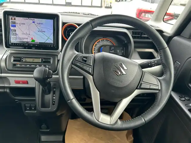 スズキ スペーシア ギア HYBRID XZ 大阪府 2020(令2)年 1.5万km オフブルーメタリック/ガンメタリック2トーンルーフ 純正8インチナビ/   フルセグTV/CD/DVD/Bluetooth/バックモニター/衝突軽減ブレーキ/横滑り防止装置/前席シートヒーター/両側パワースライドドア/アイドリングストップ/レーンキープアシスト/ステアリングスイッチ/前後ドライブレコーダー/コーナセンサー/オートマチックハイビーム/ルーフレール/純正フロアマット/プッシュスタート/スマートキー/ＥＴＣ/ＬＥＤライト